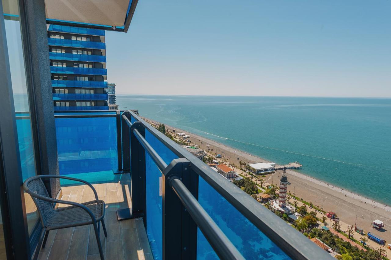 바투미 Orbi City Center Sea View 아파트 호텔 외부 사진