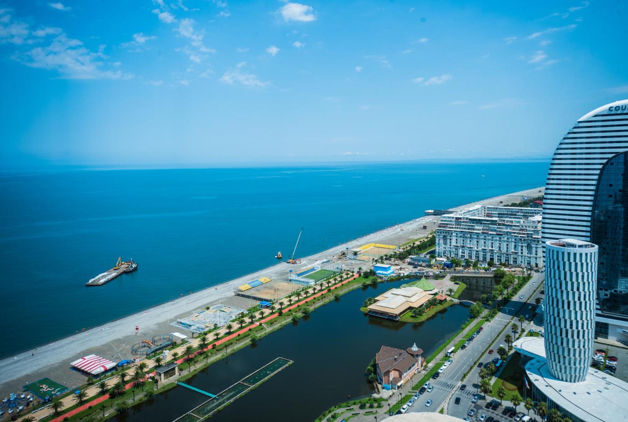 바투미 Orbi City Center Sea View 아파트 호텔 외부 사진
